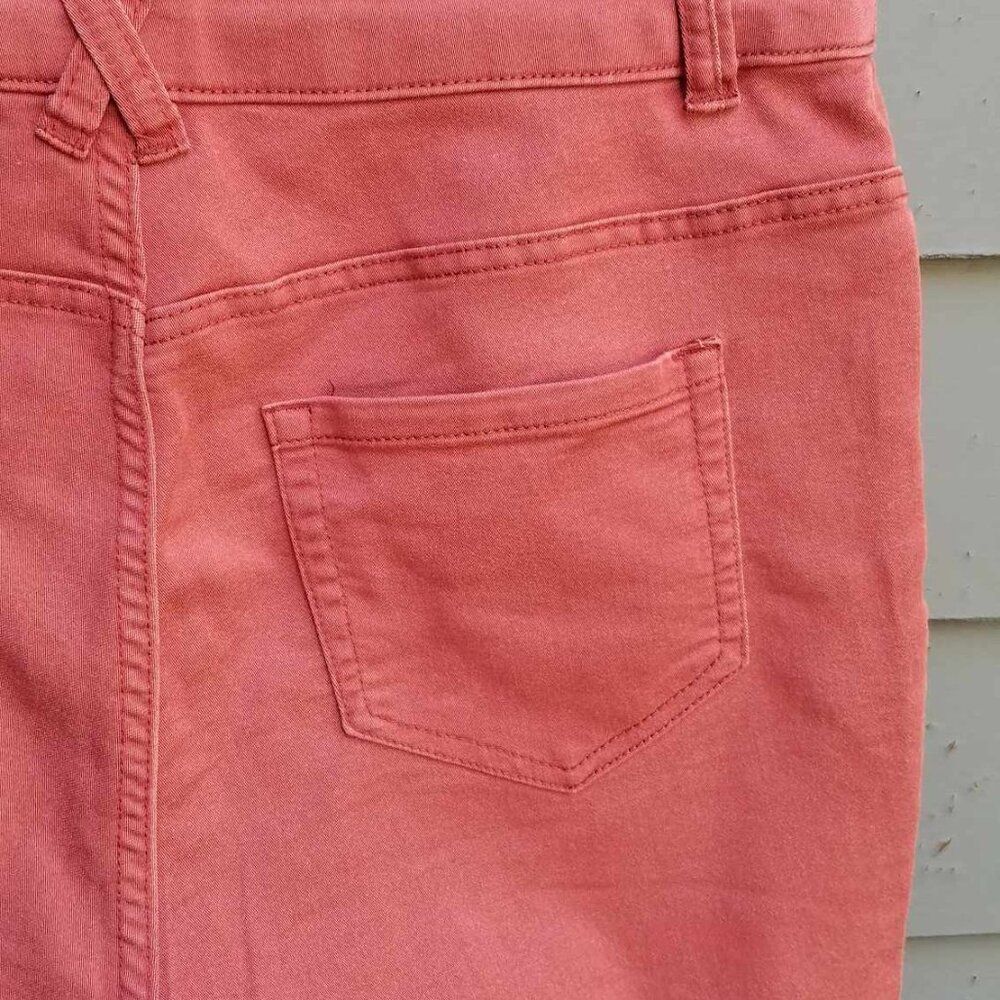 Christopher & Banks Rust Bermuda Shorts size 8 - Picture 6 of 12